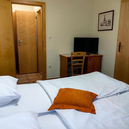 Hotel Kovac Osilnica 외부 사진