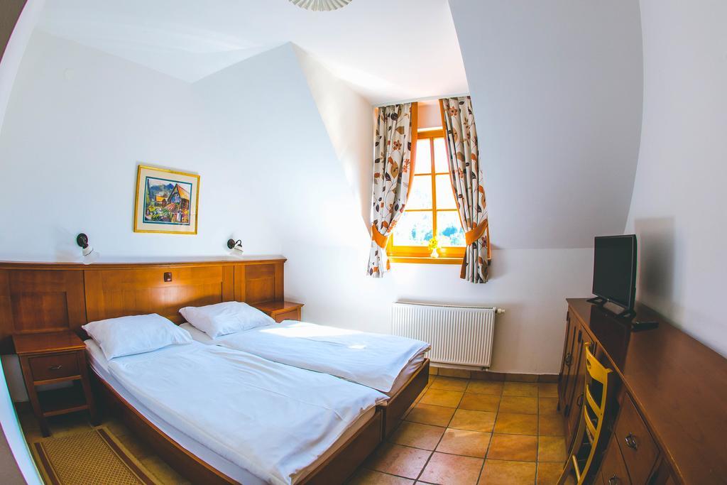 Hotel Kovac Osilnica 외부 사진