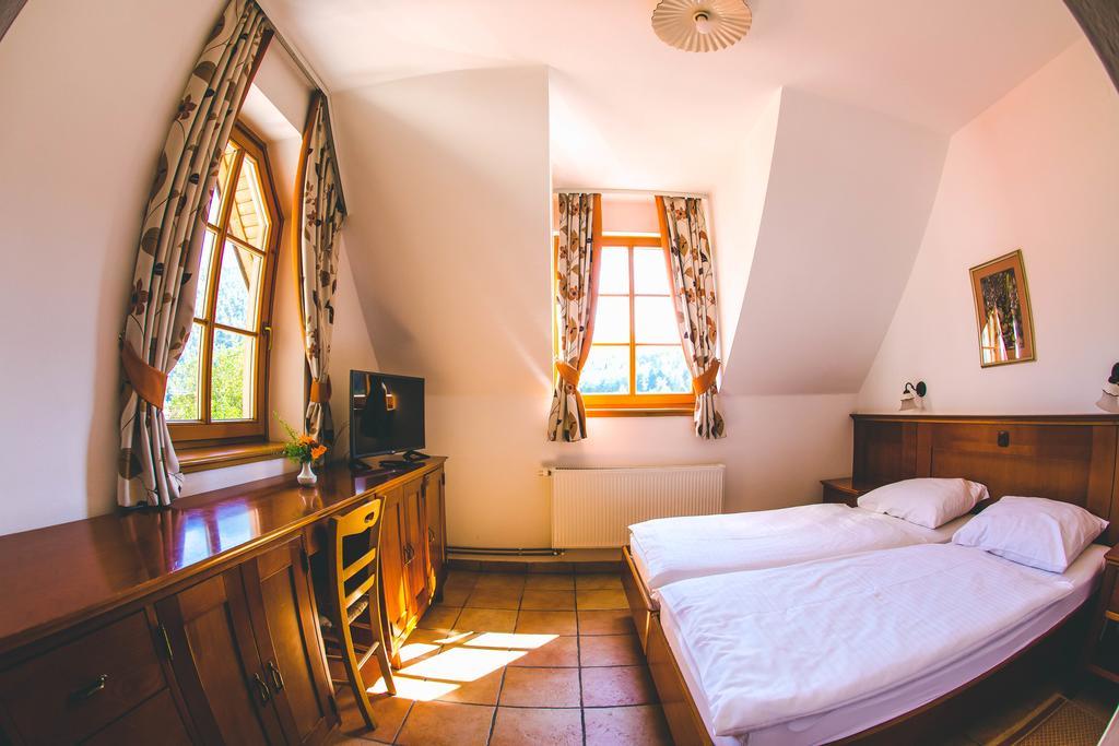 Hotel Kovac Osilnica 외부 사진
